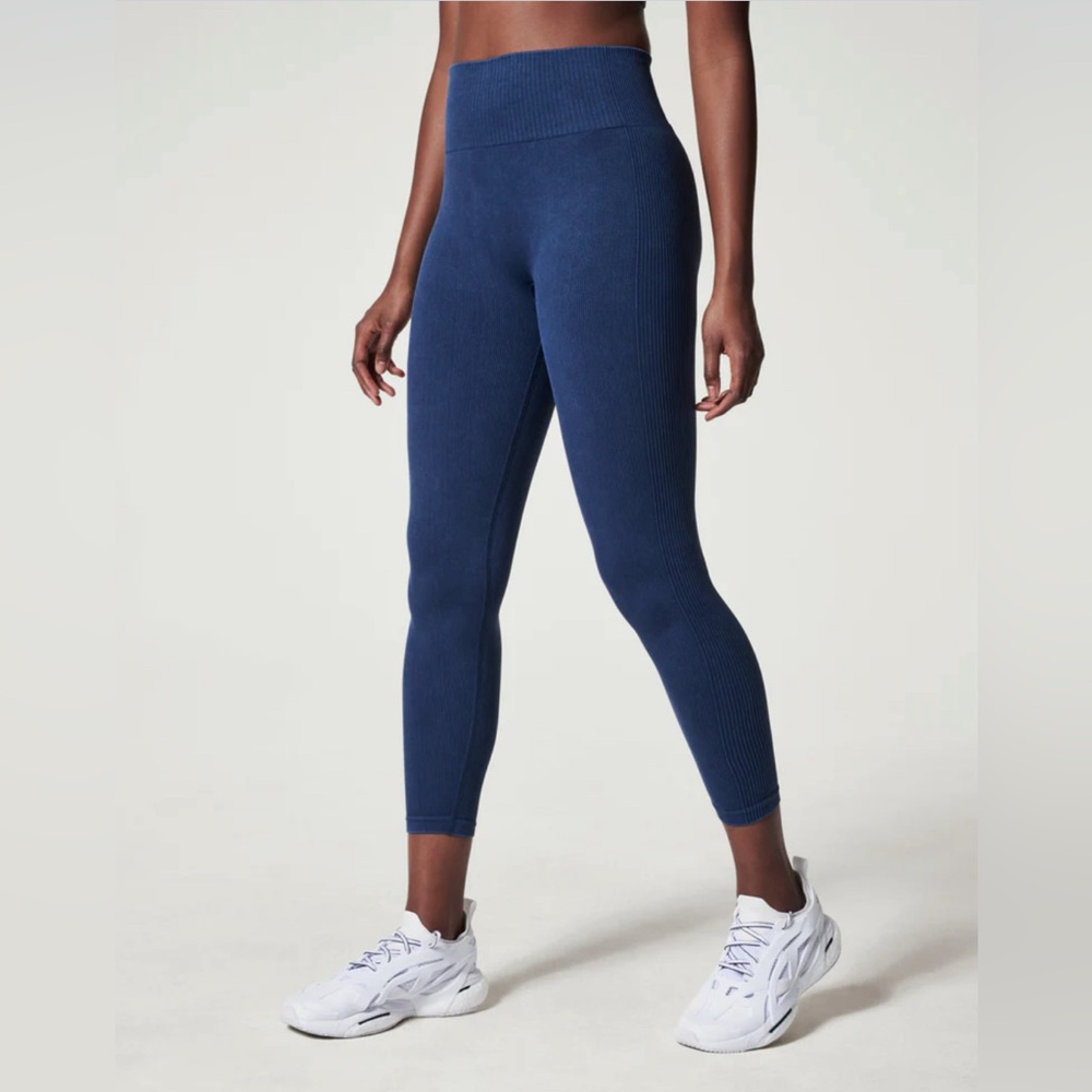 Spanx Soft Stretch Seamless Leggings - NWT